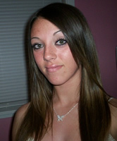 18 jährige Teen Brünette mit eigenem Smile Foto