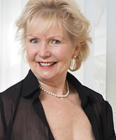 Attraktive alte Frau