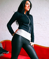 Brünette im Tight Dress, Nonnude Model