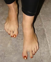 Deutsches Girl Barfuss fotografiert