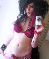 Emo Sissyboy macht sexy Schwanz Selfie