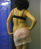 Moslem Girl Freundin und kurzer Rock