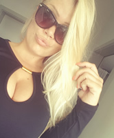 Geile Lady Ella aus München, dominant, Selfie