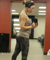 Gym Selfie Fit Amateur Girl in Tight Pants