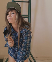 Junges Hipster Babe posiert geil privat