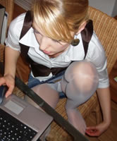 Strumpfhosenmädchen in weiss