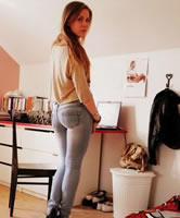 Amateurin in Straßenkleidung