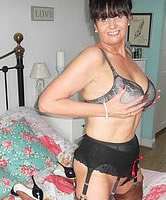 Milf Hausfrauen privat