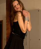 Amateur Fetisch Girl Tanja, die junge Sekretärin wird gebunden