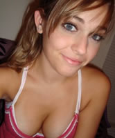 Hübsches Teen Girl mit sexy Smile Selfie