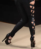 Tight Milf Beine und Heels