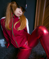 Japan Hip Hop Girl in sexy Tight Red Pants