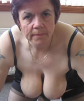 Geile Trashy Oma Fotze