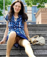 In der Arbeitspause unten ohne